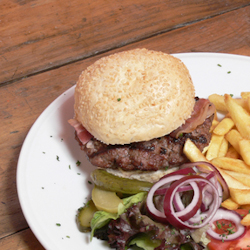 lean pesto cheeseburgers