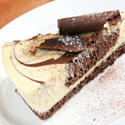 mocha cheesecake chocolate crust