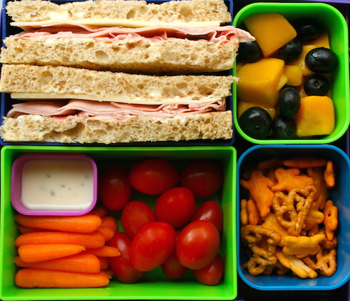 Study Says School Lunches More Healthy Than Packed Lunches